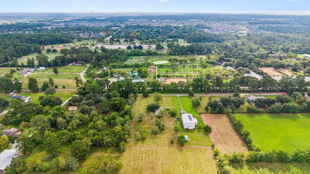 10534 Hufsmith Road, Tomball, TX 77375
