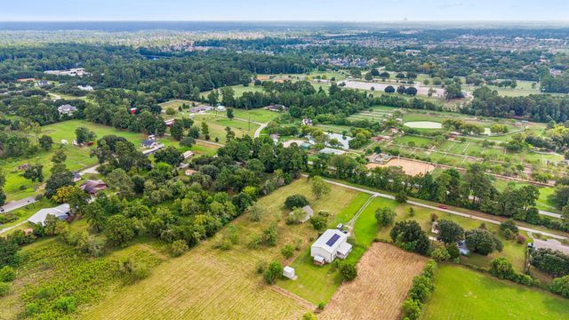 10534 Hufsmith Road, Tomball, TX 77375