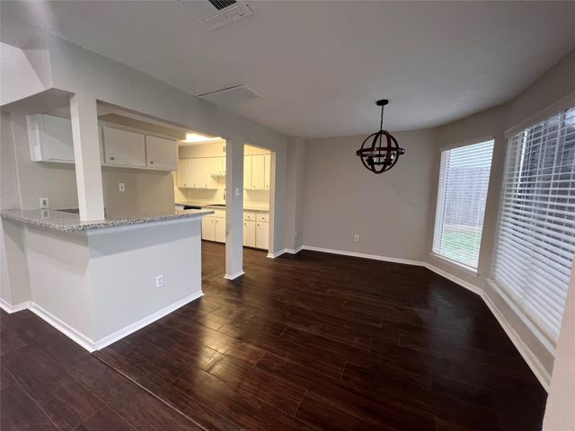 5106 Spruce Forest Drive, Houston, TX 77091