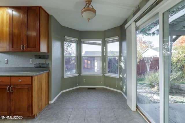 985 Hilltop Drive, Carson City, NV 89705