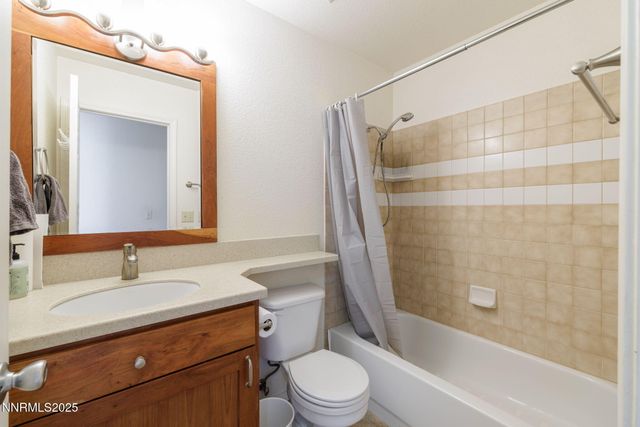 985 Hilltop Drive, Carson City, NV 89705