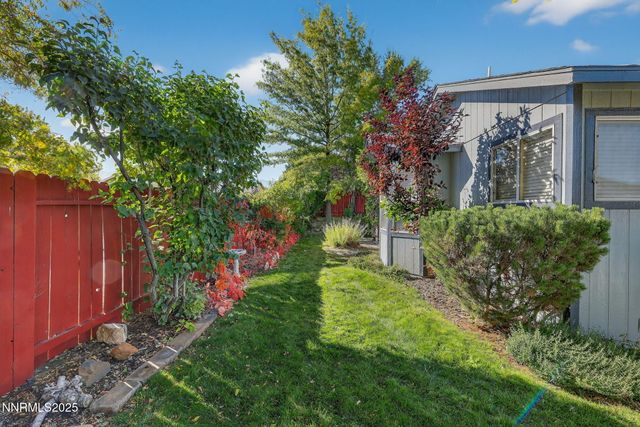 985 Hilltop Drive, Carson City, NV 89705