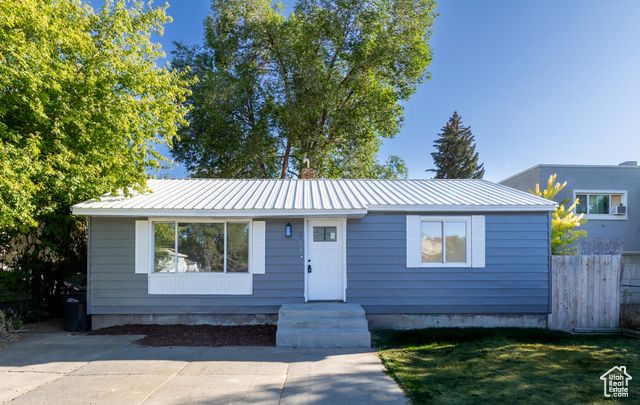 215 W 15TH ST, Idaho Falls, ID 83402