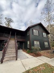 5565 Colonial Chatsworth Circle, North Charleston, SC 29418