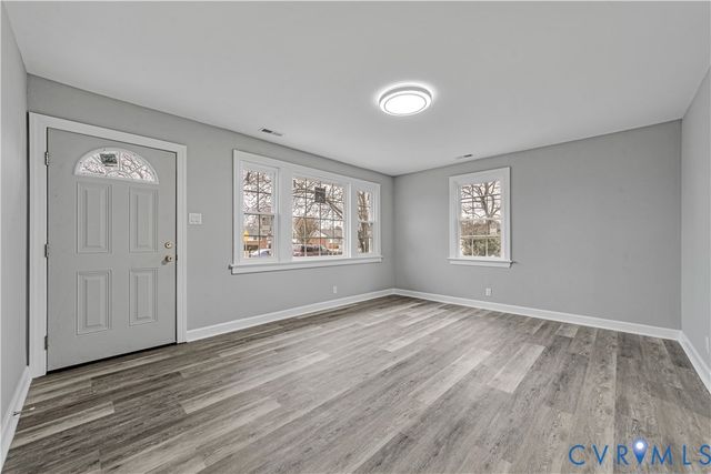 2214 Beau Ln, Henrico, VA 23223