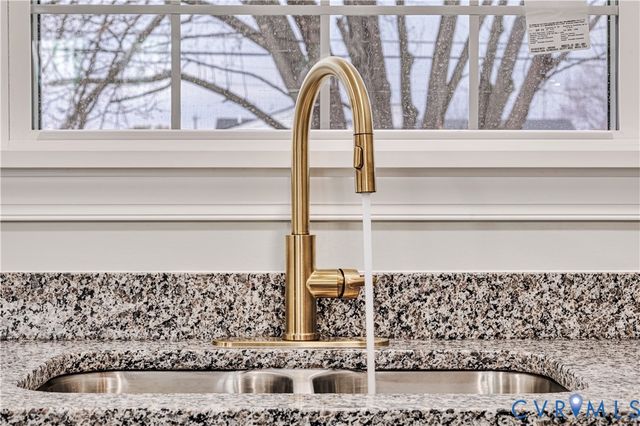 2214 Beau Ln, Henrico, VA 23223