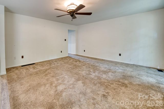 163 Canaan Drive, Candler, NC 28715