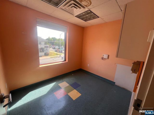 715 Broadway 3, Paterson, NJ 07514