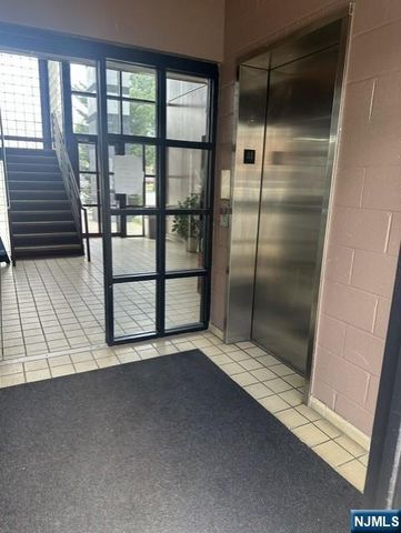 715 Broadway 3, Paterson, NJ 07514