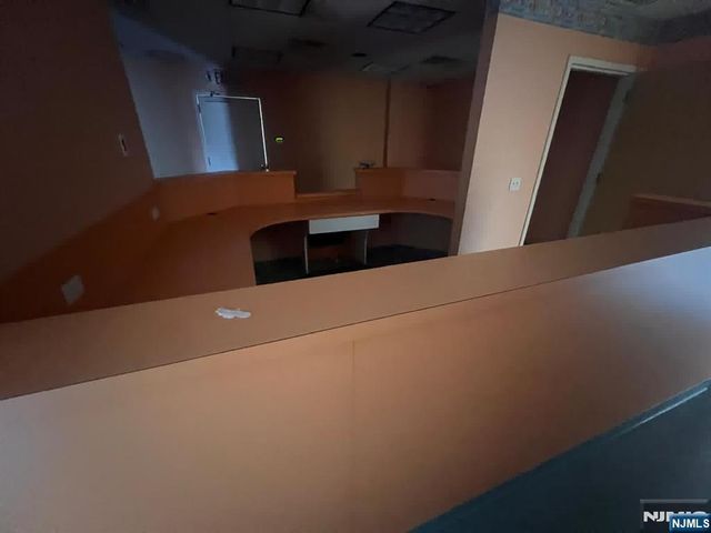 715 Broadway 3, Paterson, NJ 07514