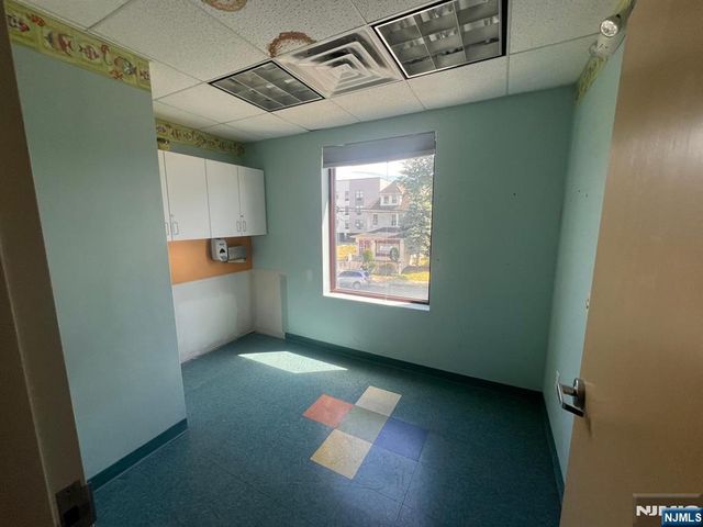 715 Broadway 3, Paterson, NJ 07514