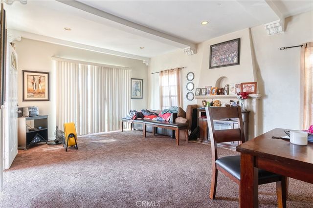 1449 1447 W 83rd, Inglewood, CA 90047