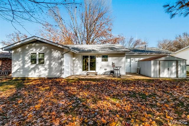 2130 Jenkee Drive, Florissant, MO 63031