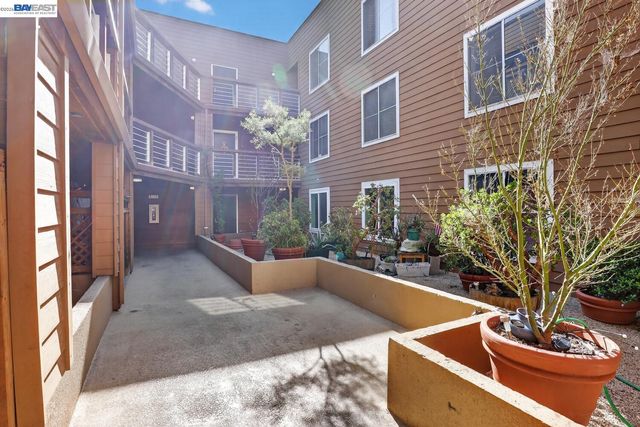 2901 Macarthur Blvd 103, Oakland, CA 94602