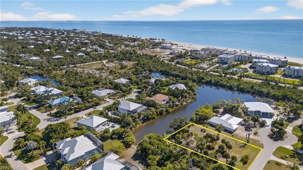 408 Tiree CIR, Sanibel, FL 33957