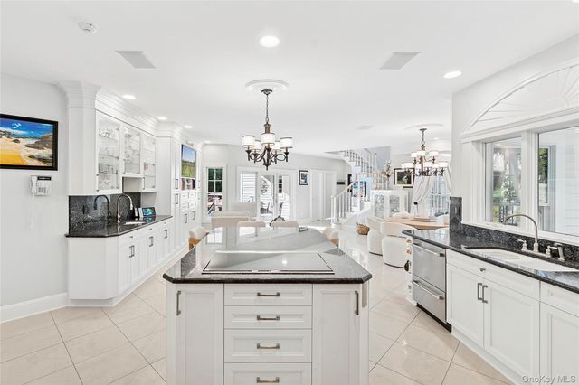 2 N Harbor Down, Miller Place, NY 11764