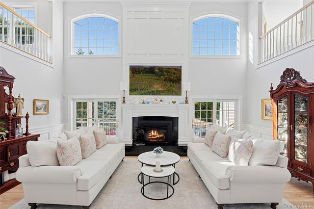 2 N Harbor Down, Miller Place, NY 11764