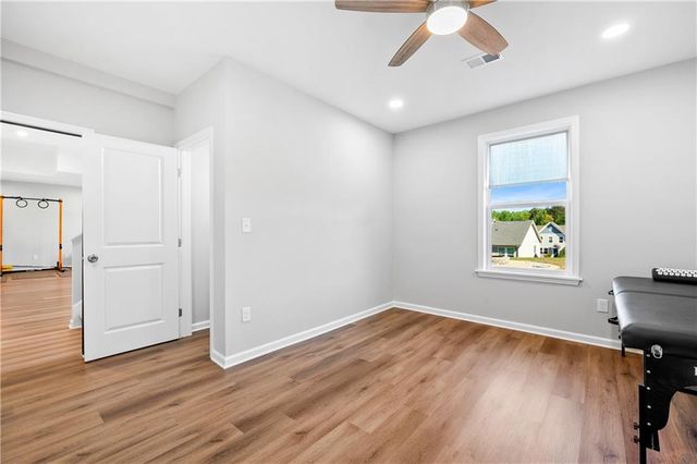 1033 Michigan Circle, Hoschton, GA 30548