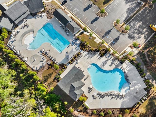 1033 Michigan Circle, Hoschton, GA 30548