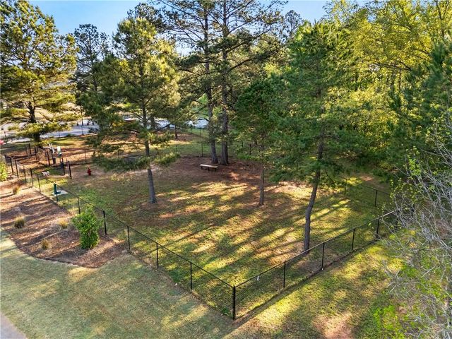 1033 Michigan Circle, Hoschton, GA 30548