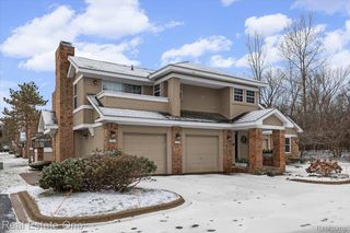 6622 Fieldstone Court, West Bloomfield Charter Township, MI 48322