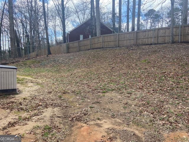 15 Twin Lakes Road, Winder, GA 30680