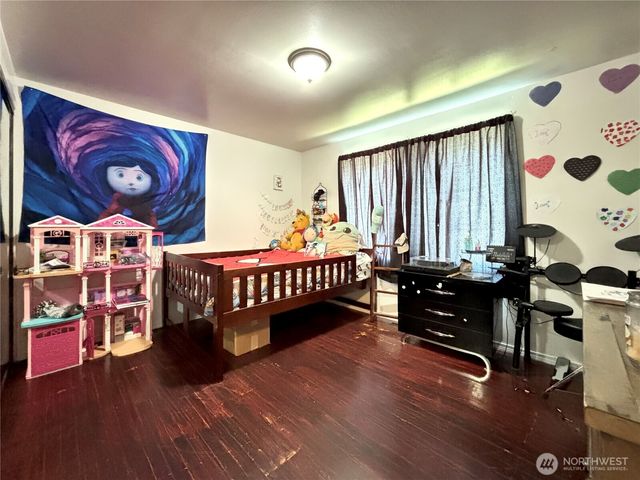 305 N Earl Road, Moses Lake, WA 98837