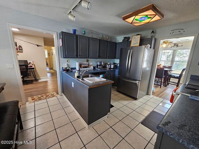 410 Masters Lane, Hampstead, NC 28443