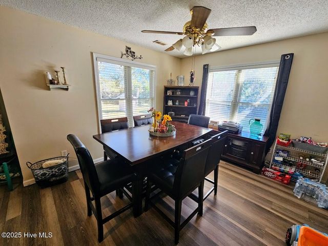 410 Masters Lane, Hampstead, NC 28443