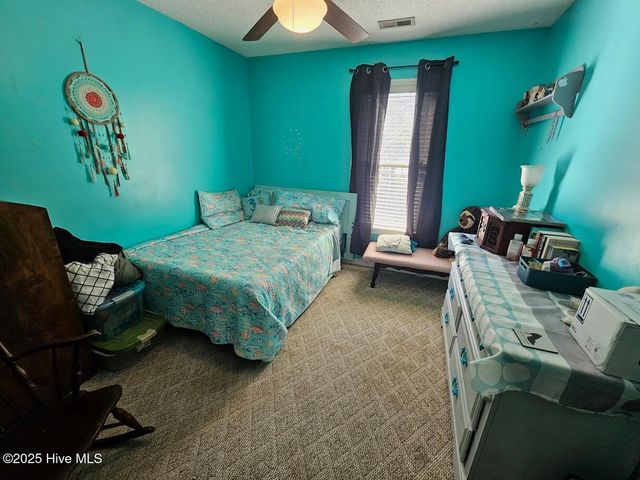 410 Masters Lane, Hampstead, NC 28443