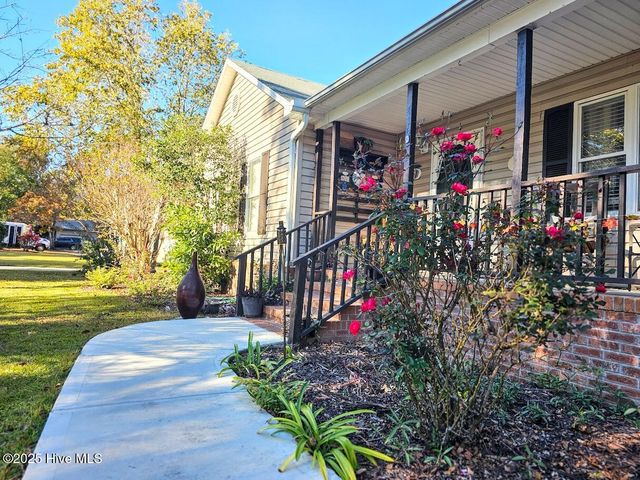 410 Masters Lane, Hampstead, NC 28443