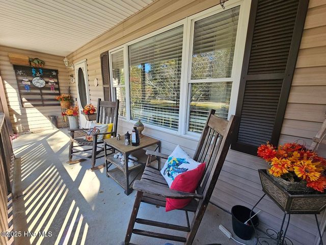 410 Masters Lane, Hampstead, NC 28443