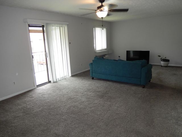 3941 Karl Road, 322, Columbus, OH 43224