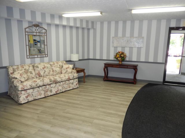 3941 Karl Road, 322, Columbus, OH 43224