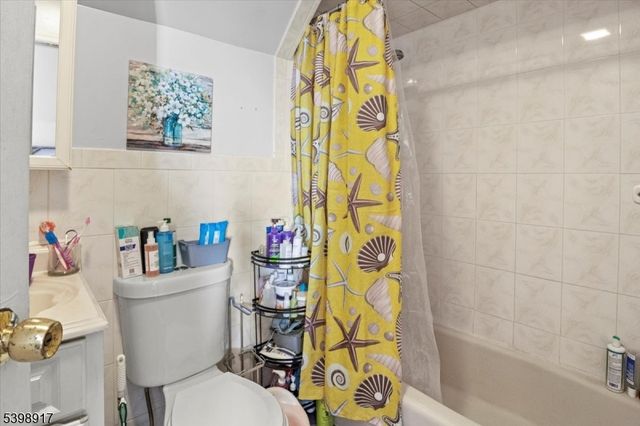 331 E 29Th St 2, Paterson City, NJ 07514