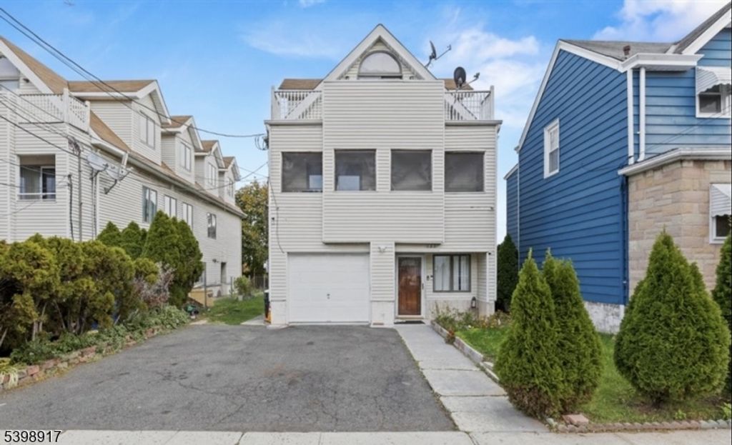 331 E 29Th St 2, Paterson City, NJ 07514