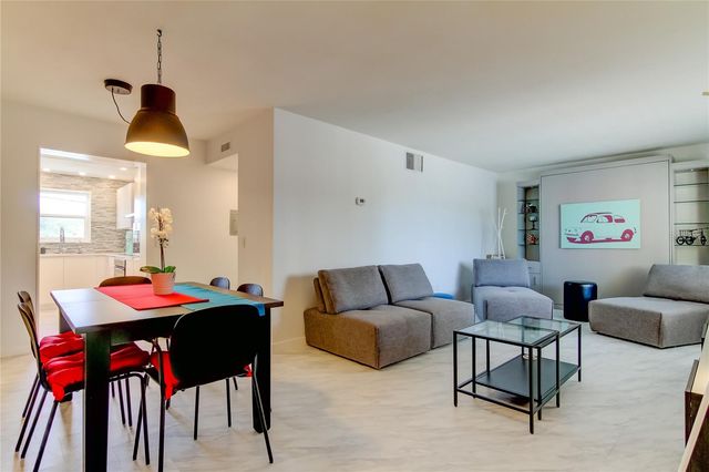 3575 GULF BOULEVARD 204, St Pete Beach, FL 33706