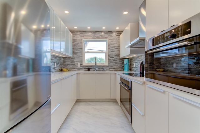 3575 GULF BOULEVARD 204, St Pete Beach, FL 33706