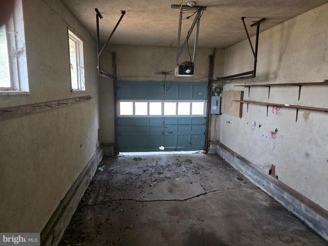 311 HIGHLAND AVE, Moorestown, NJ 08057