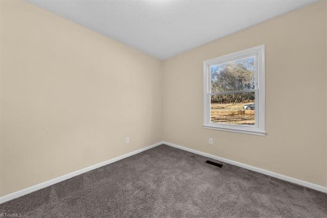 4686 Calhoun Drive, Liberty, NC 27298