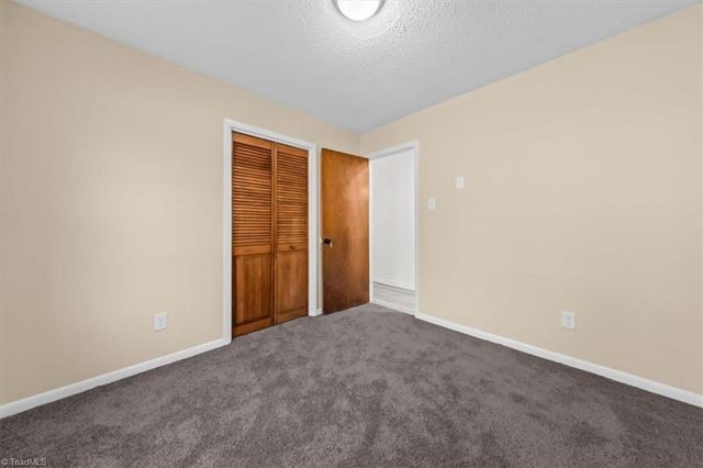 4686 Calhoun Drive, Liberty, NC 27298