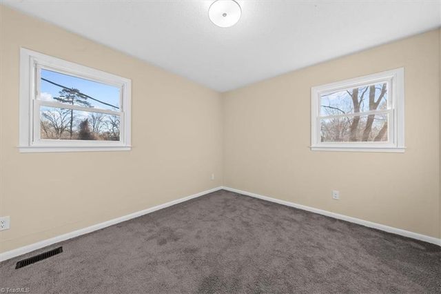 4686 Calhoun Drive, Liberty, NC 27298