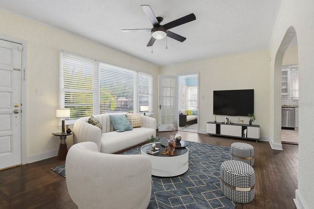 1200 22ND AVENUE N, St Petersburg, FL 33704