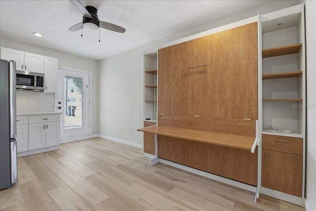 1200 22ND AVENUE N, St Petersburg, FL 33704