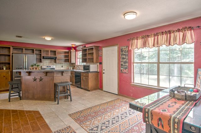 499 Flowing Wells, Pottsboro, TX 75076
