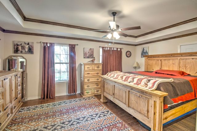 499 Flowing Wells, Pottsboro, TX 75076
