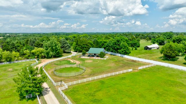 499 Flowing Wells, Pottsboro, TX 75076