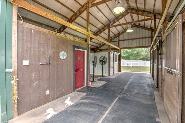 499 Flowing Wells, Pottsboro, TX 75076