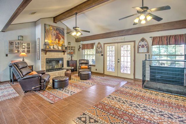 499 Flowing Wells, Pottsboro, TX 75076