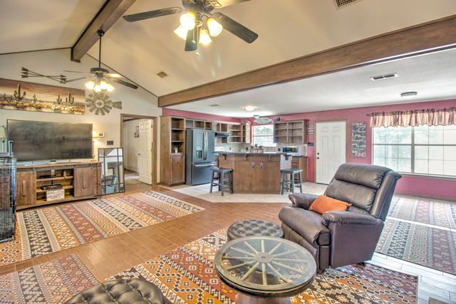 499 Flowing Wells, Pottsboro, TX 75076
